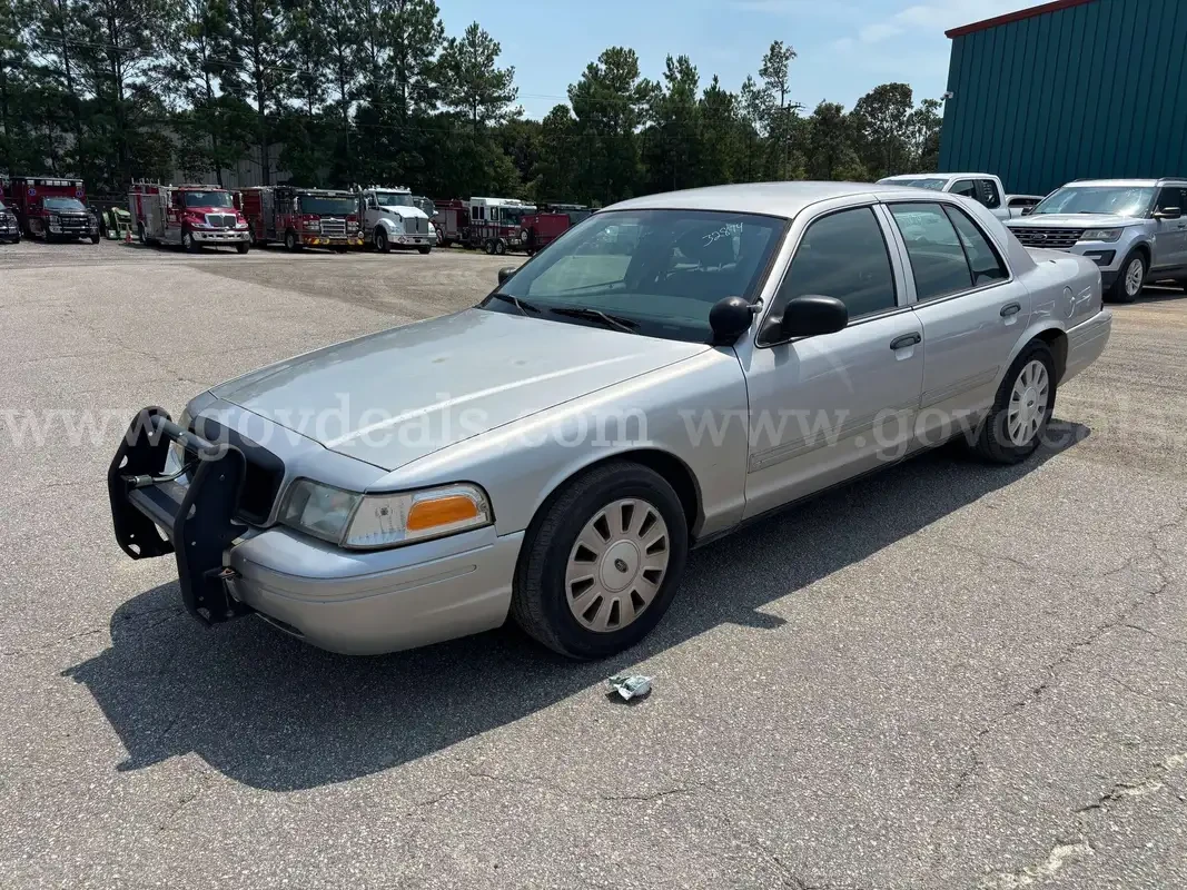 Crown Victoria (cont.)