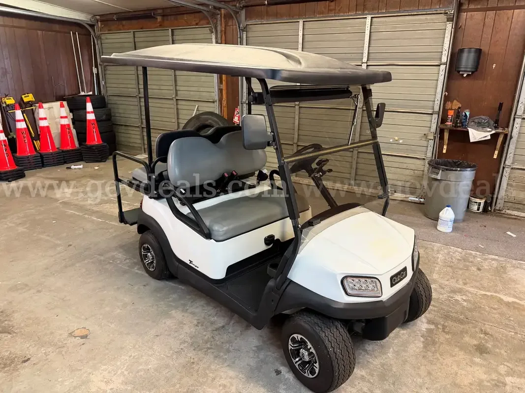 Government Golf Carts Sell for Hundreds at Auction. On the Used Market, They Bring Thousands.
